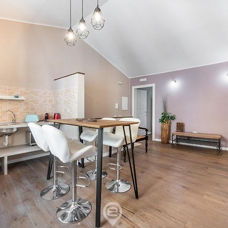Promenade Boutique Rooms - City Centre 卡利亚里 外观 照片