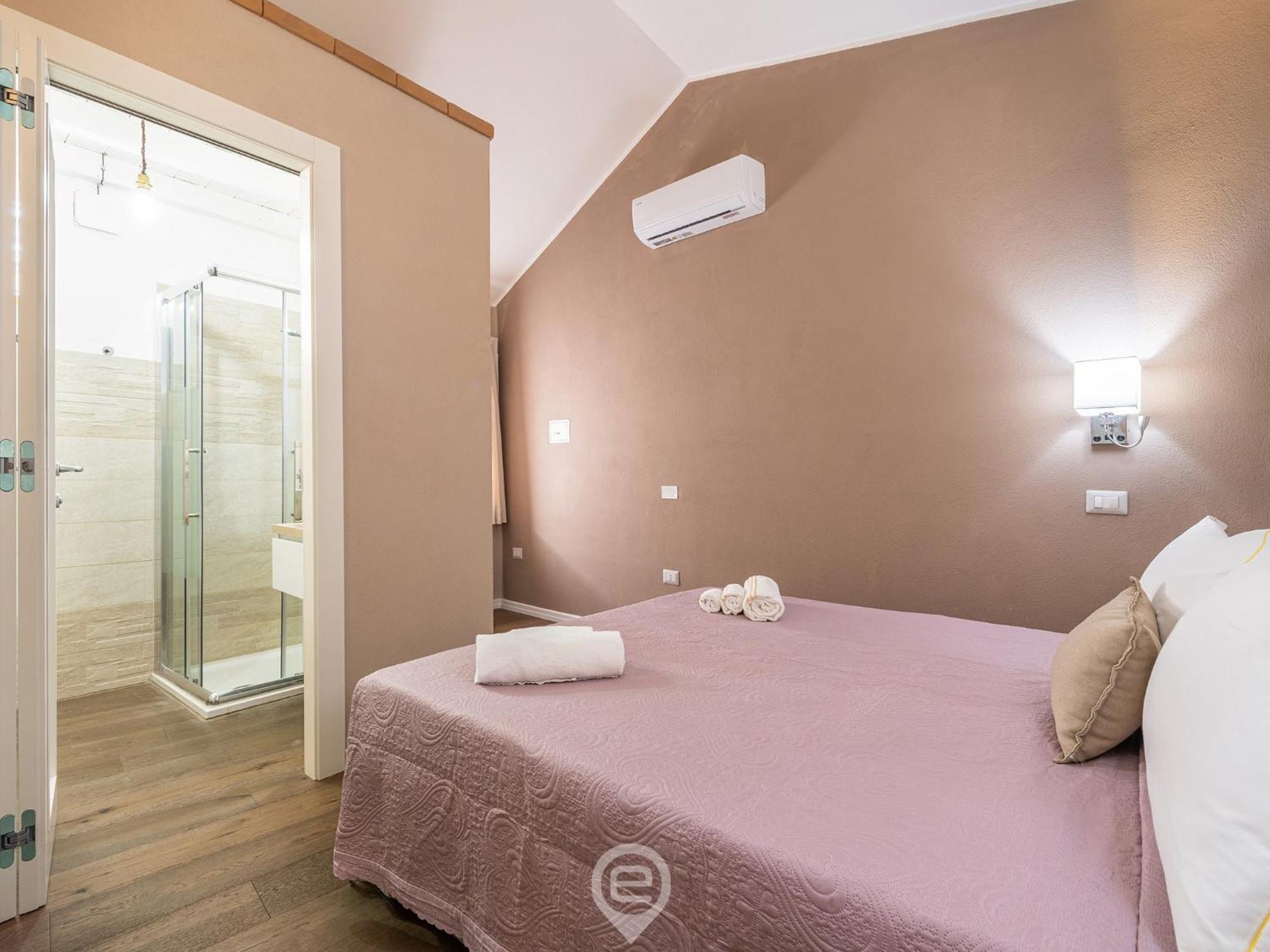Promenade Boutique Rooms - City Centre 卡利亚里 外观 照片