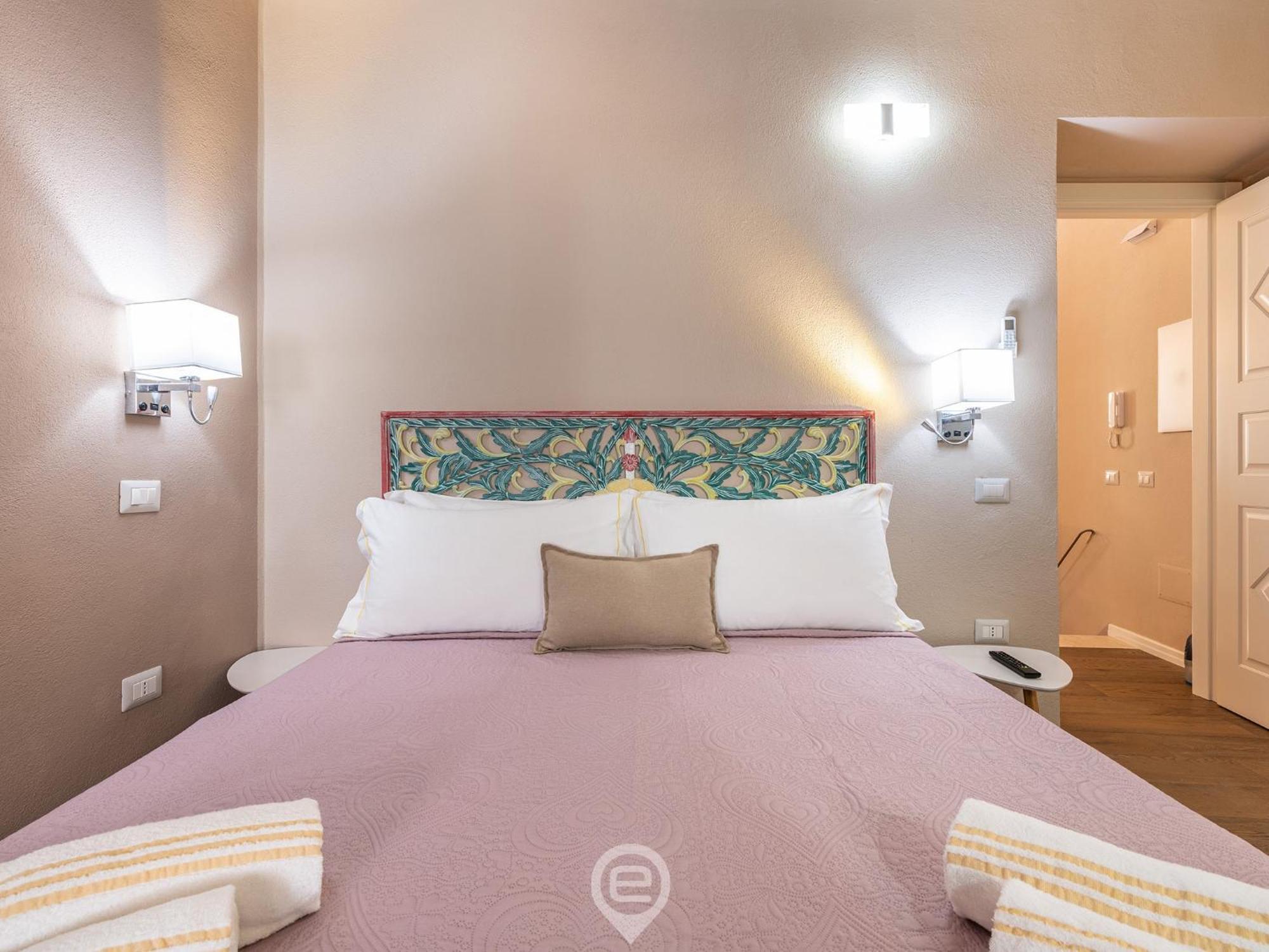Promenade Boutique Rooms - City Centre 卡利亚里 外观 照片